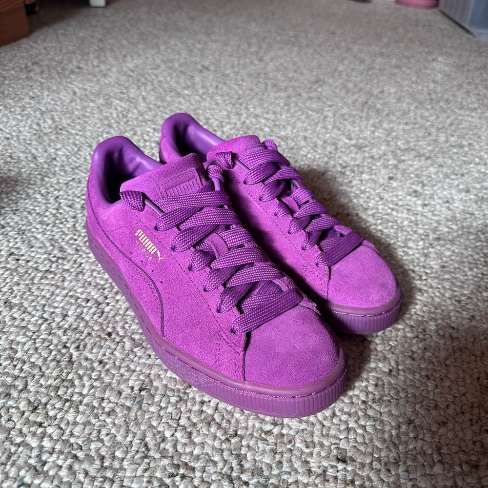 Purple Sued Pumas fits 7.5